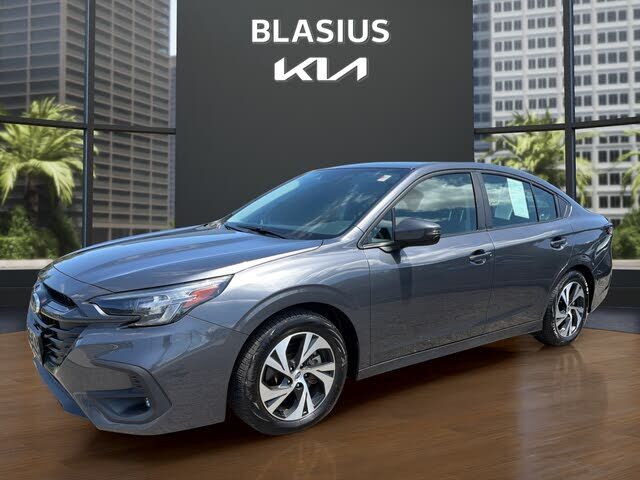 2025 SUBARU Legacy