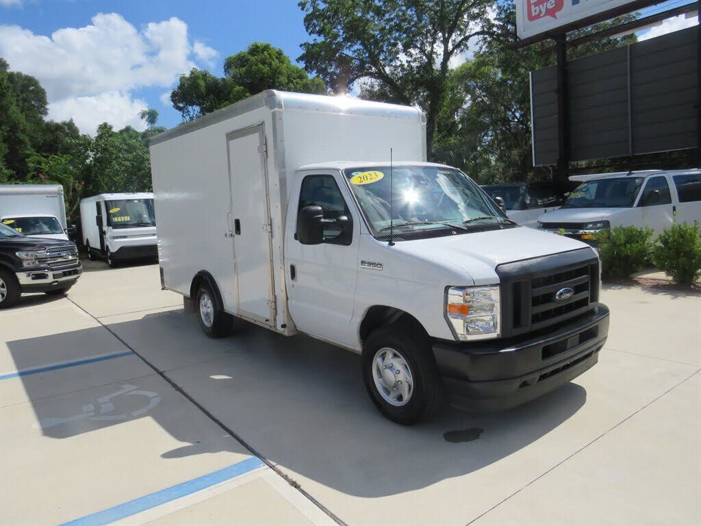 2023 FORD E-350