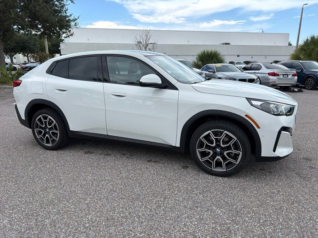 2025 BMW X2