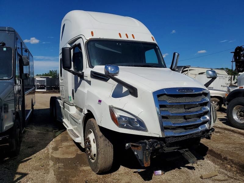 2019 FREIGHTLINER New Cascadia 126" Sleepercab