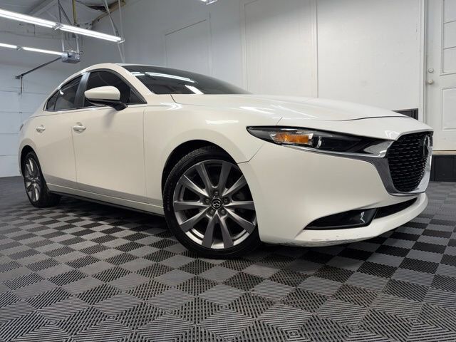 2021 MAZDA Mazda3