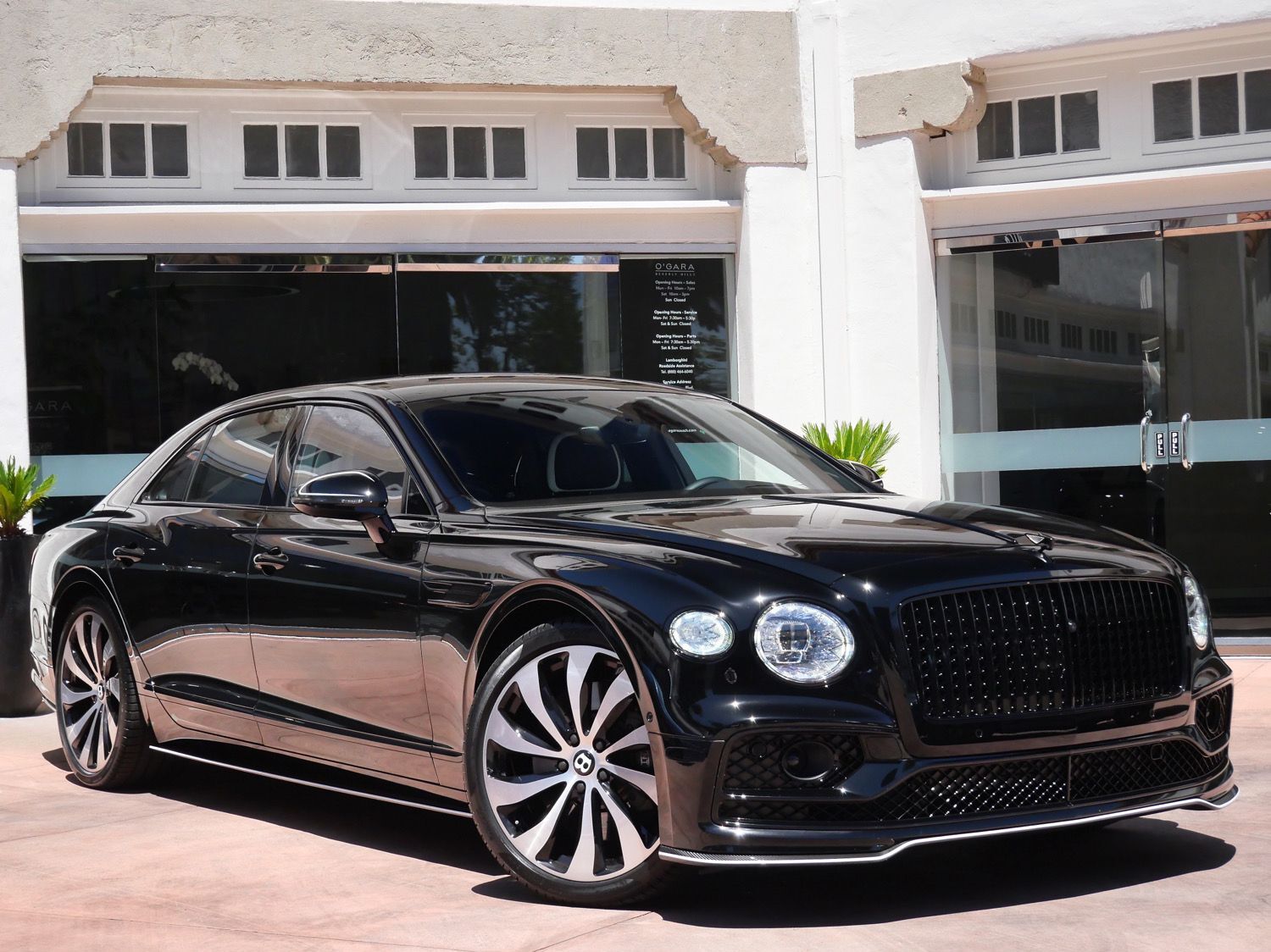 2022 BENTLEY Flying Spur