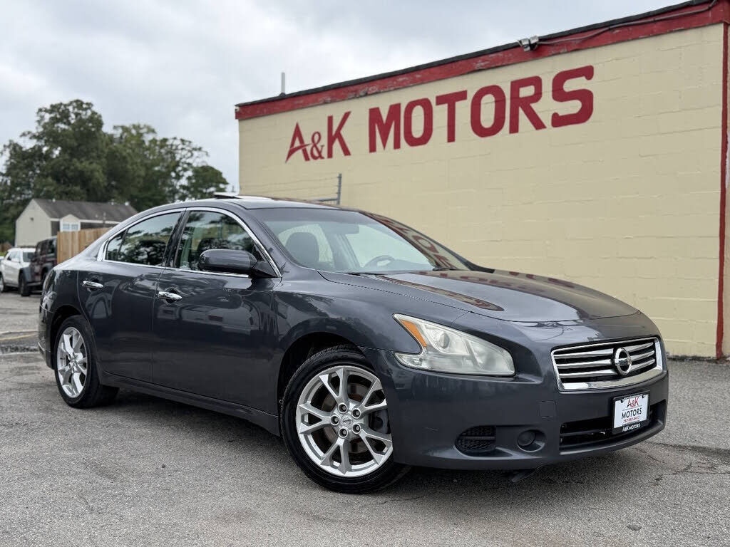 2012 NISSAN Maxima