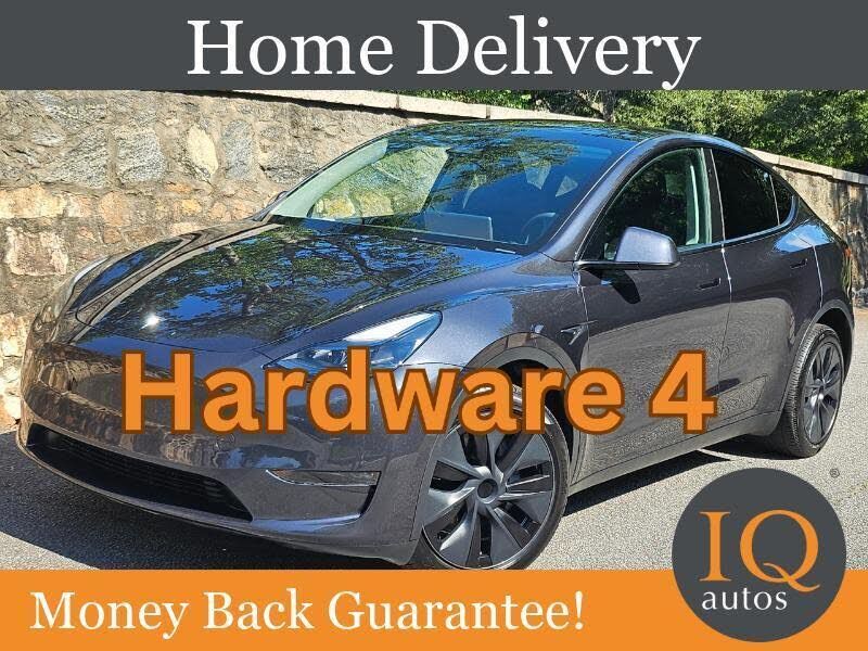 2024 TESLA Model Y