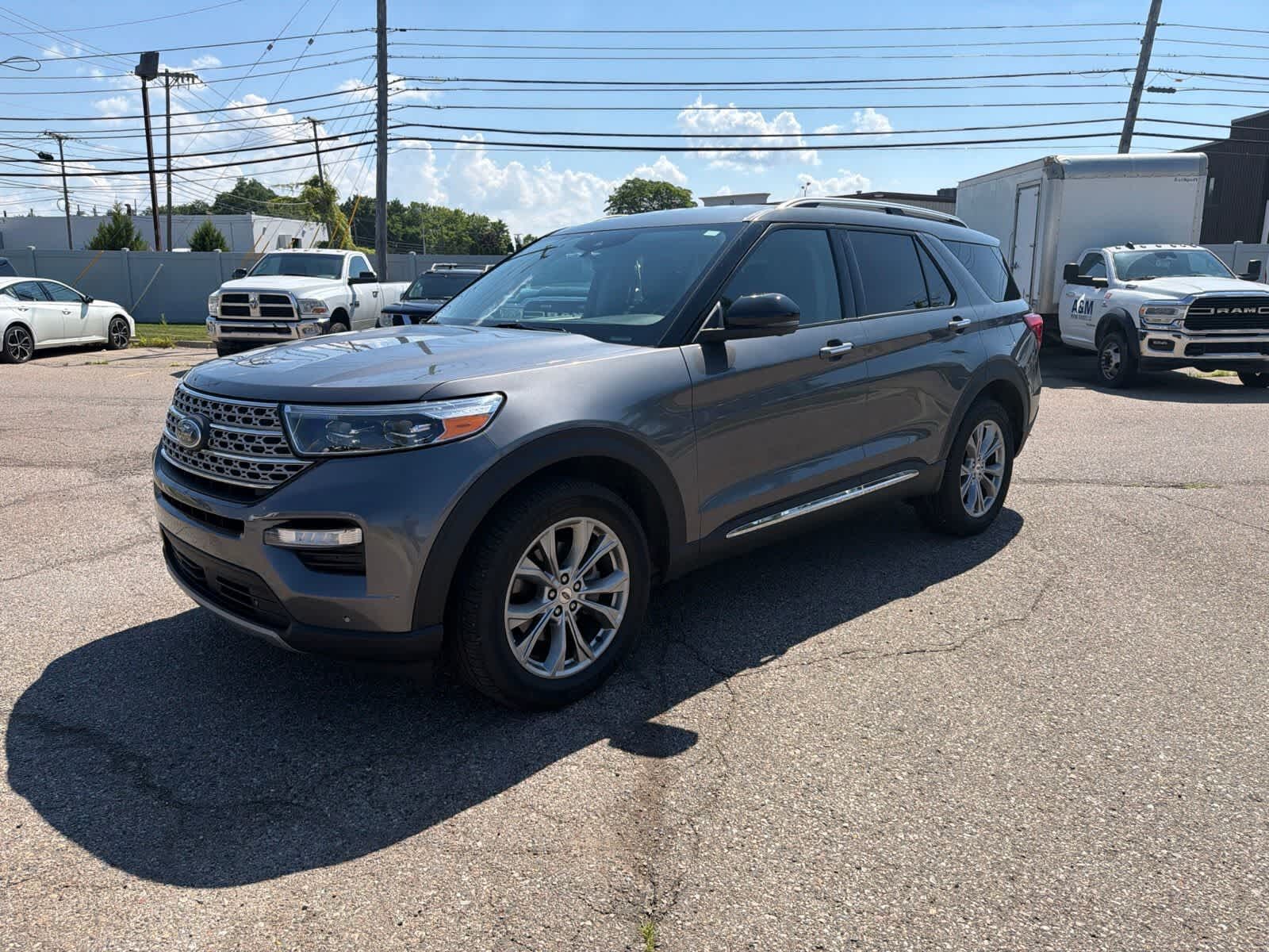 2022 FORD Explorer