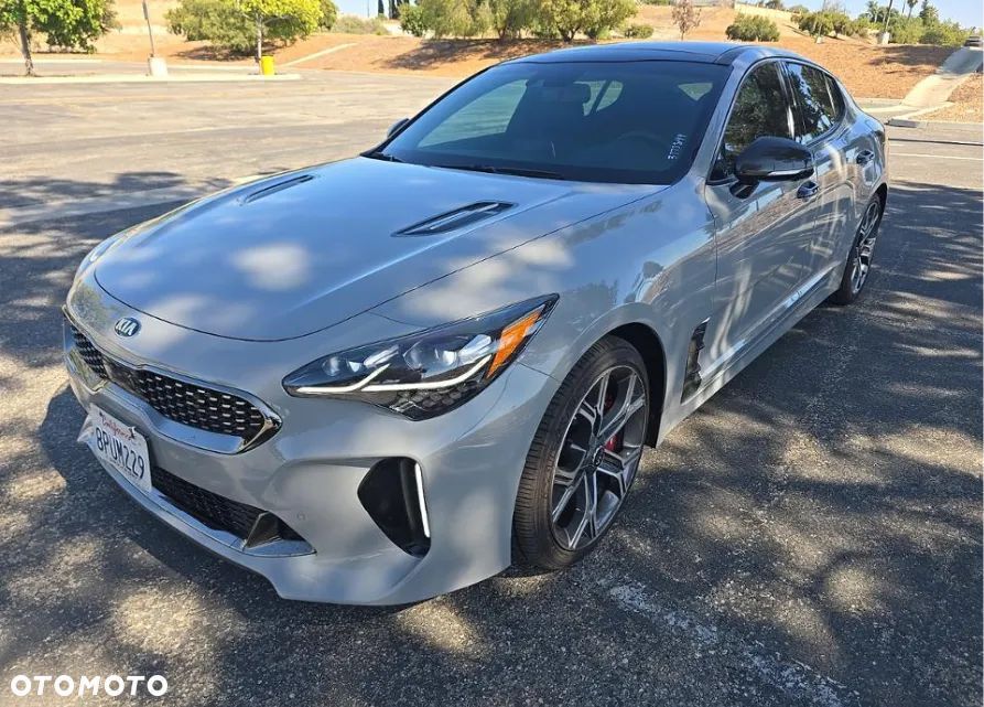 2020 KIA Stinger