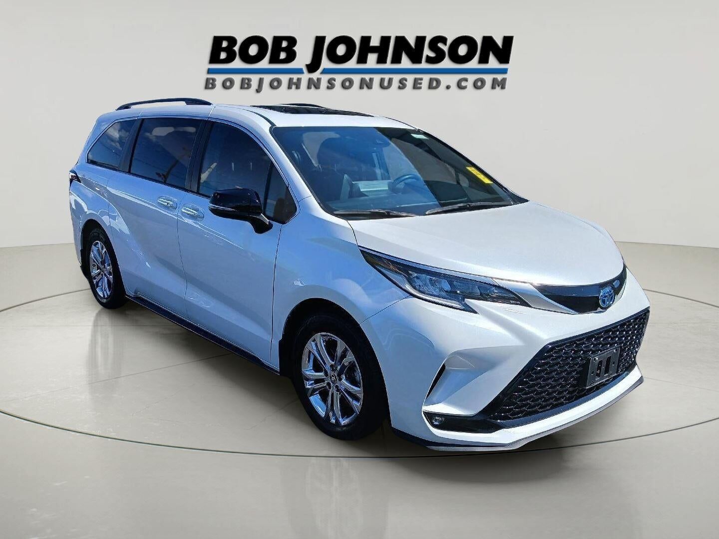 2023 TOYOTA Sienna