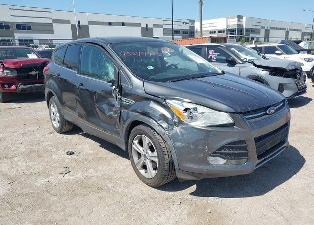 2016 FORD Escape