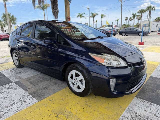 2015 TOYOTA PRIUS