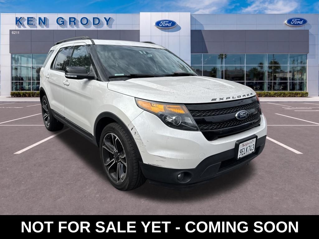 2015 FORD Explorer