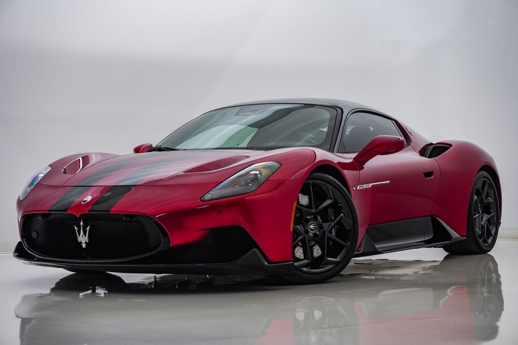 2023 MASERATI MC20