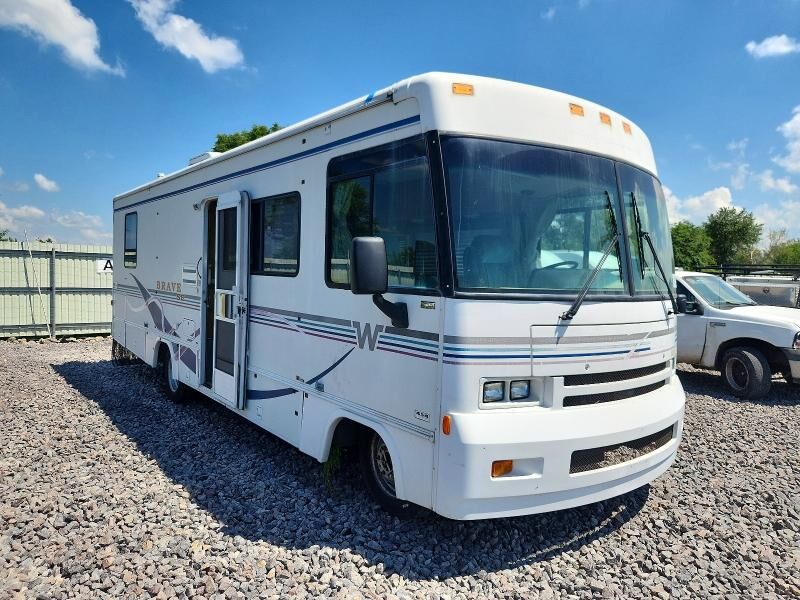 1999 WORKHORSE 1 Ton Nominal