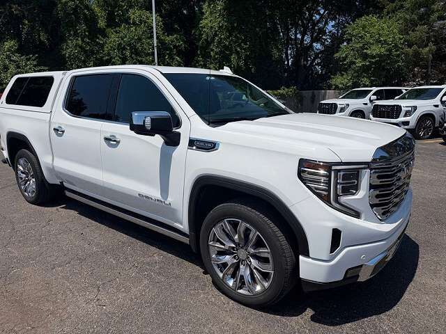 2023 GMC Sierra