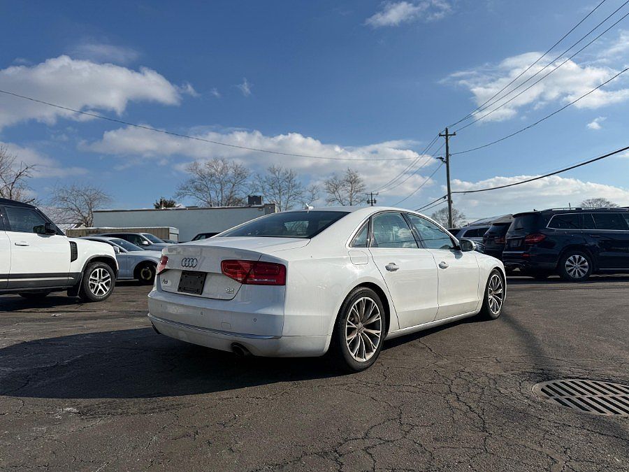 2012 Audi A8