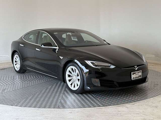 2016 TESLA Model S