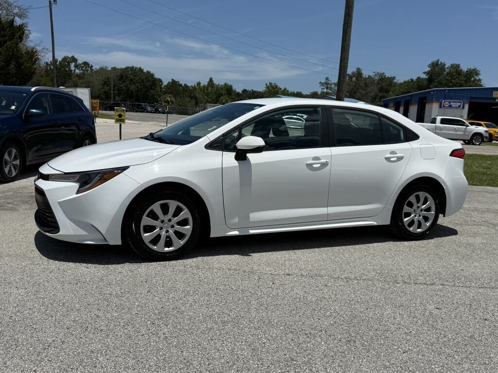 2024 TOYOTA Corolla