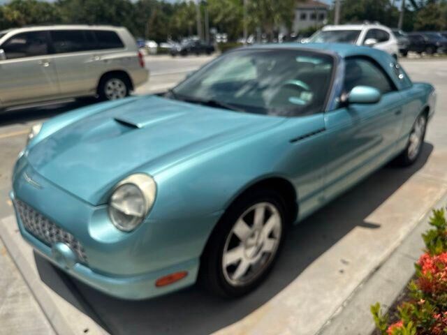2002 FORD Thunderbird