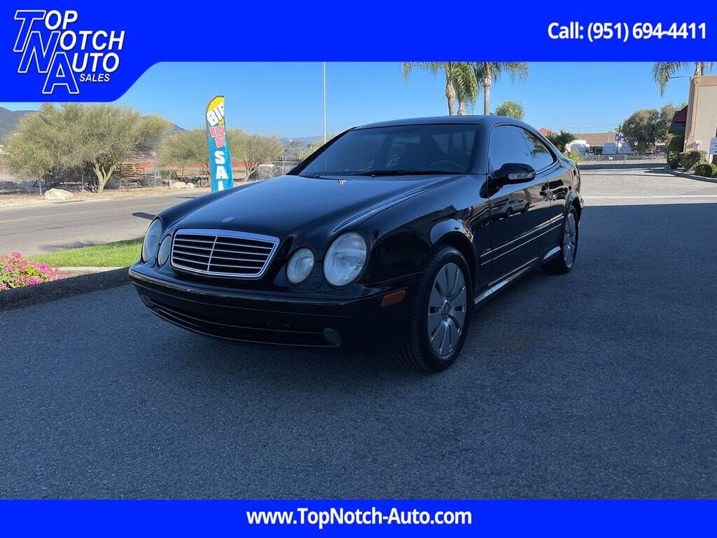 2001 MERCEDES-BENZ CLK-Class