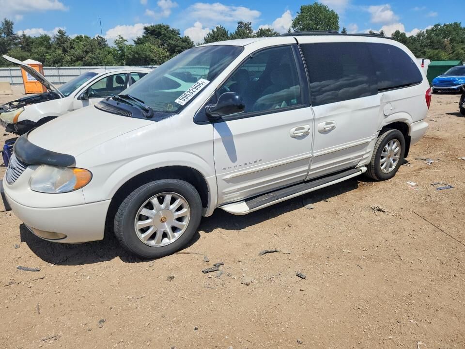 2001 CHRYSLER Town and Country