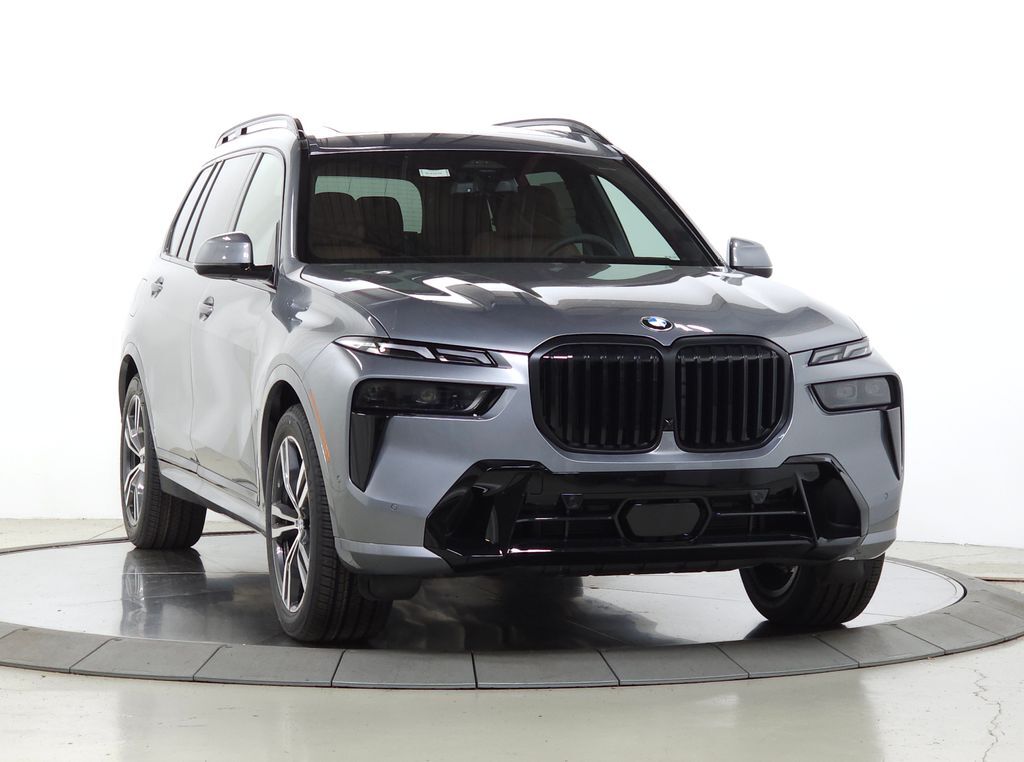 2027 BMW X7