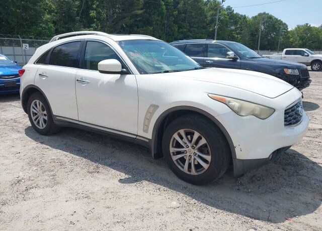 2009 INFINITI FX35