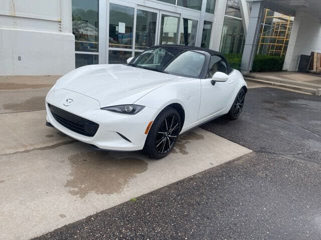 2025 MAZDA MX-5