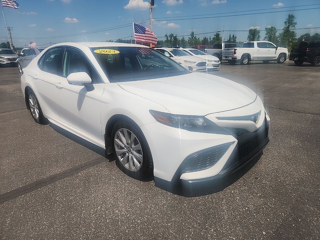 2023 TOYOTA Camry