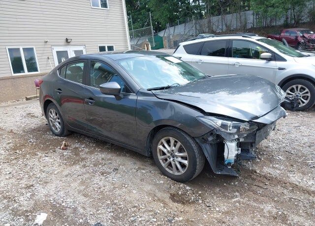 2016 MAZDA Mazda3
