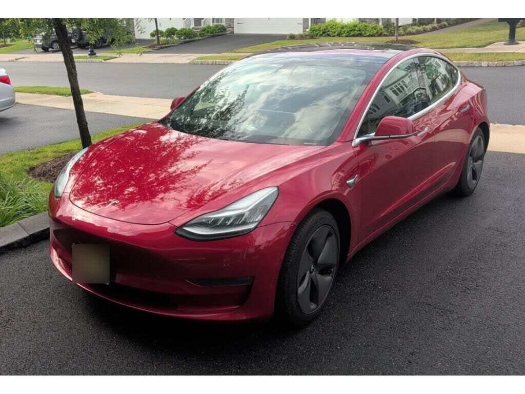 2018 TESLA Model 3
