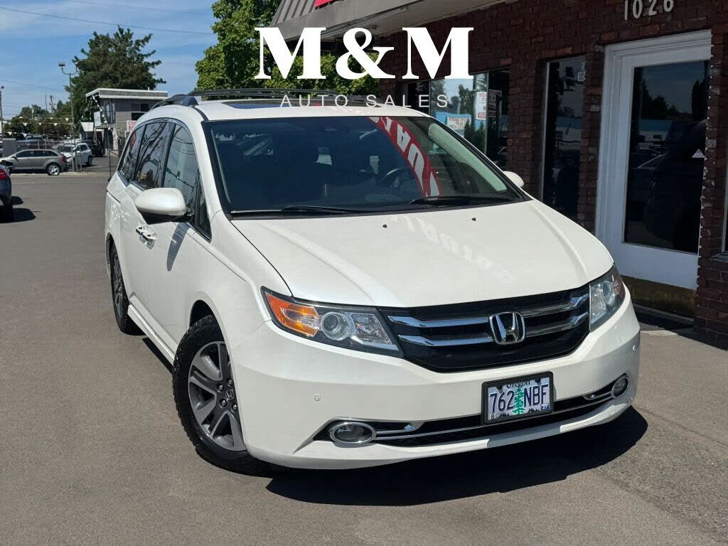 2016 HONDA Odyssey