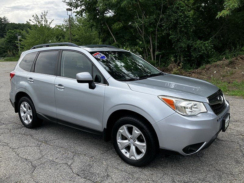 2014 SUBARU Forester