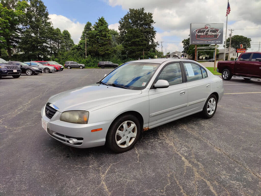 2004 HYUNDAI Elantra
