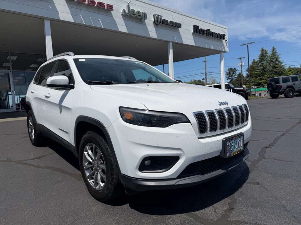 2019 JEEP Cherokee