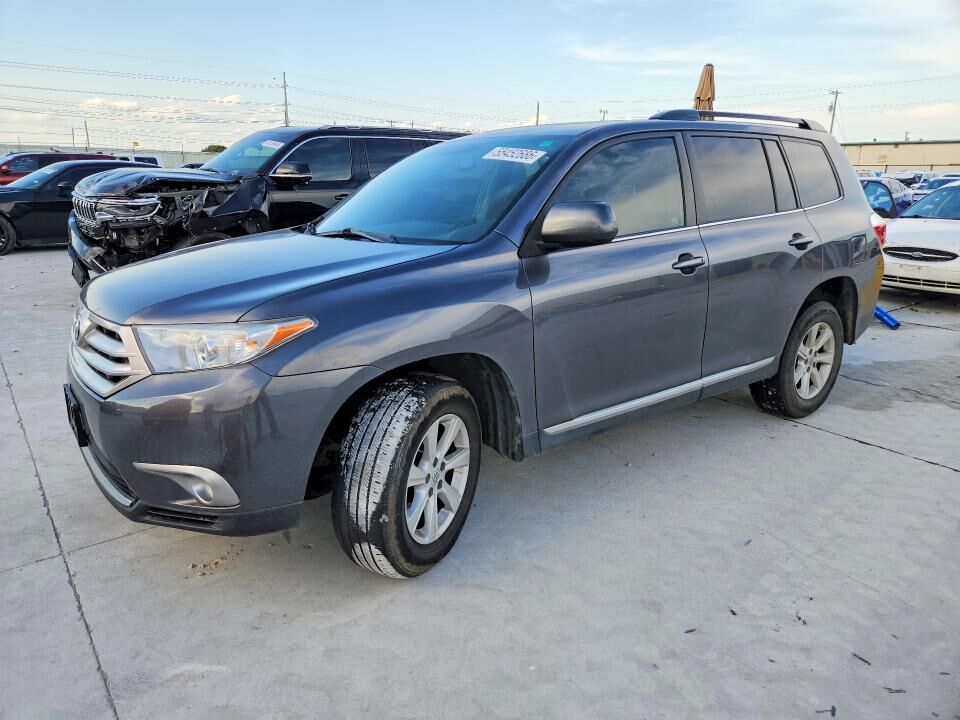 2012 TOYOTA Highlander
