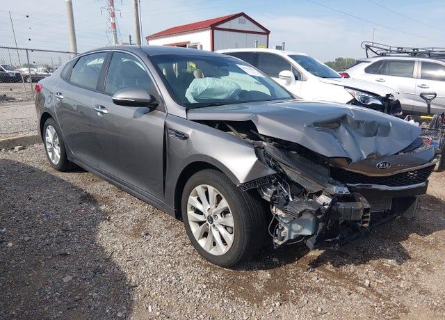 2017 KIA Optima