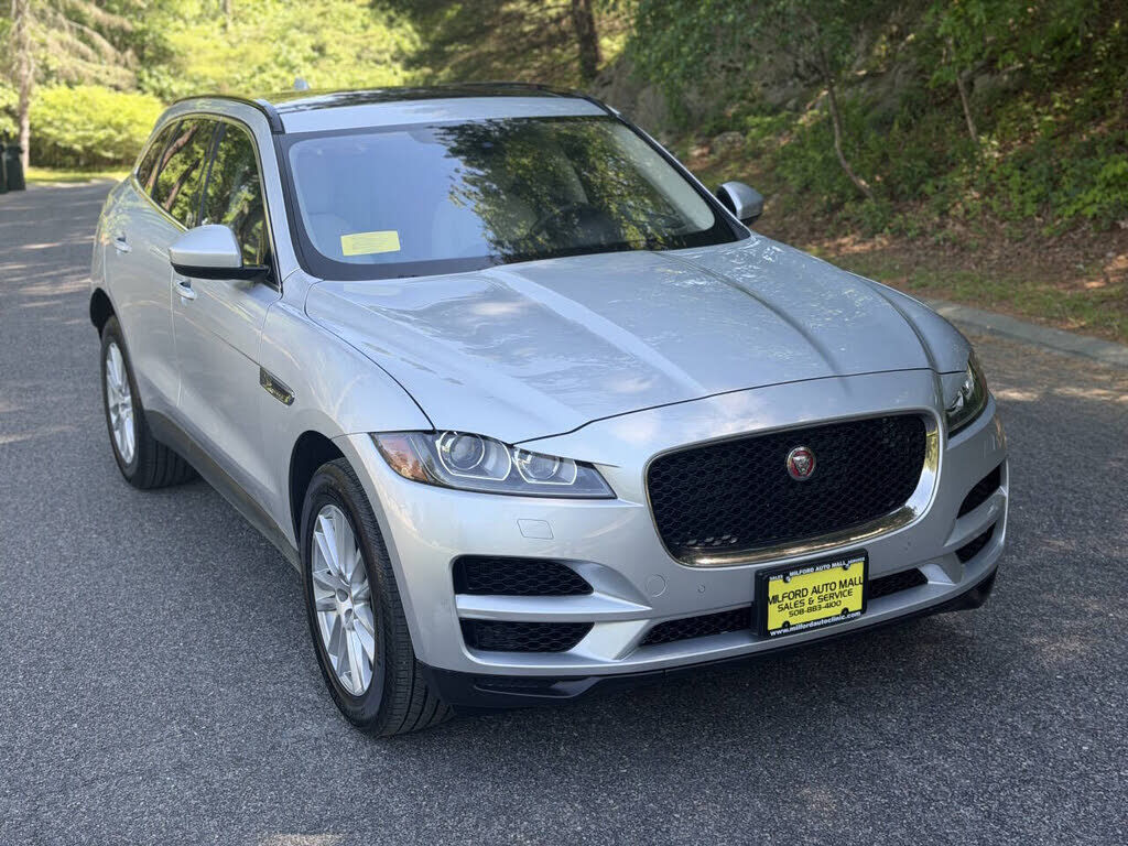 2018 JAGUAR F-Pace