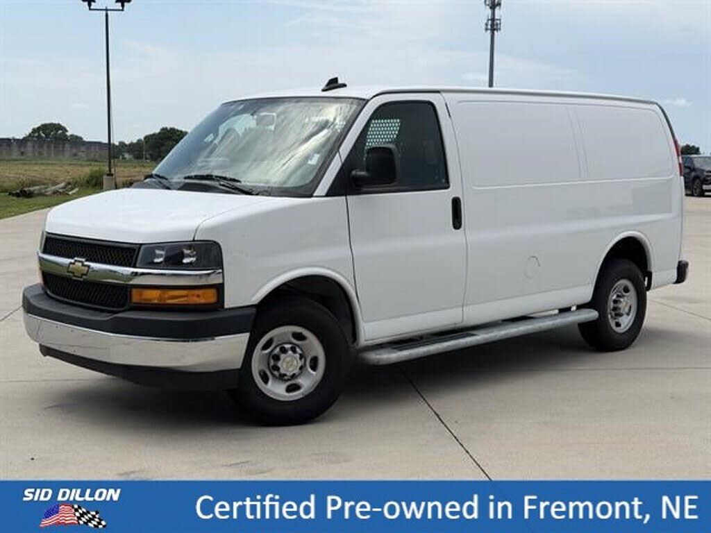 2024 CHEVROLET Express