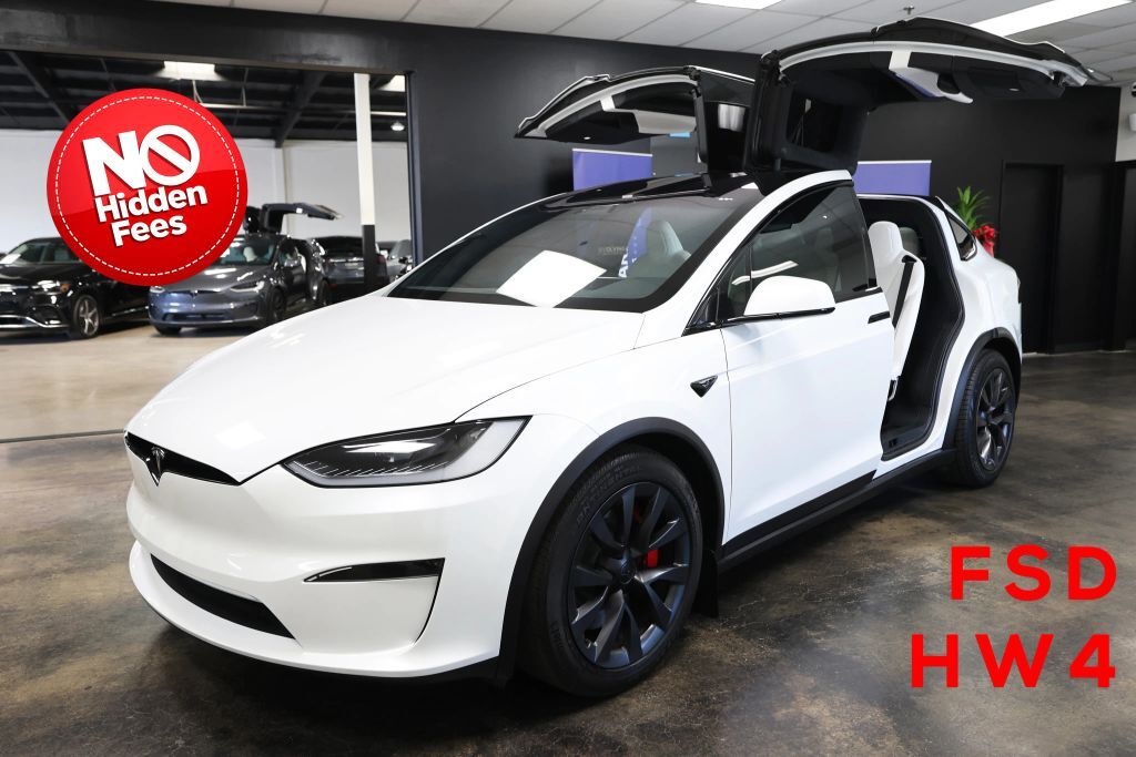2025 TESLA Model X