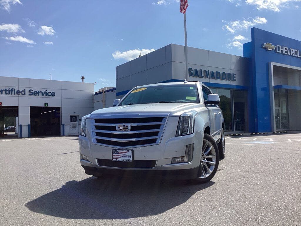 2019 CADILLAC Escalade