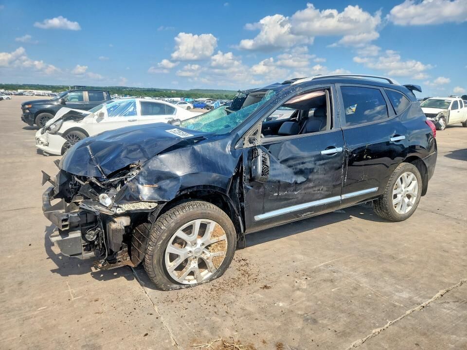2011 NISSAN Rogue