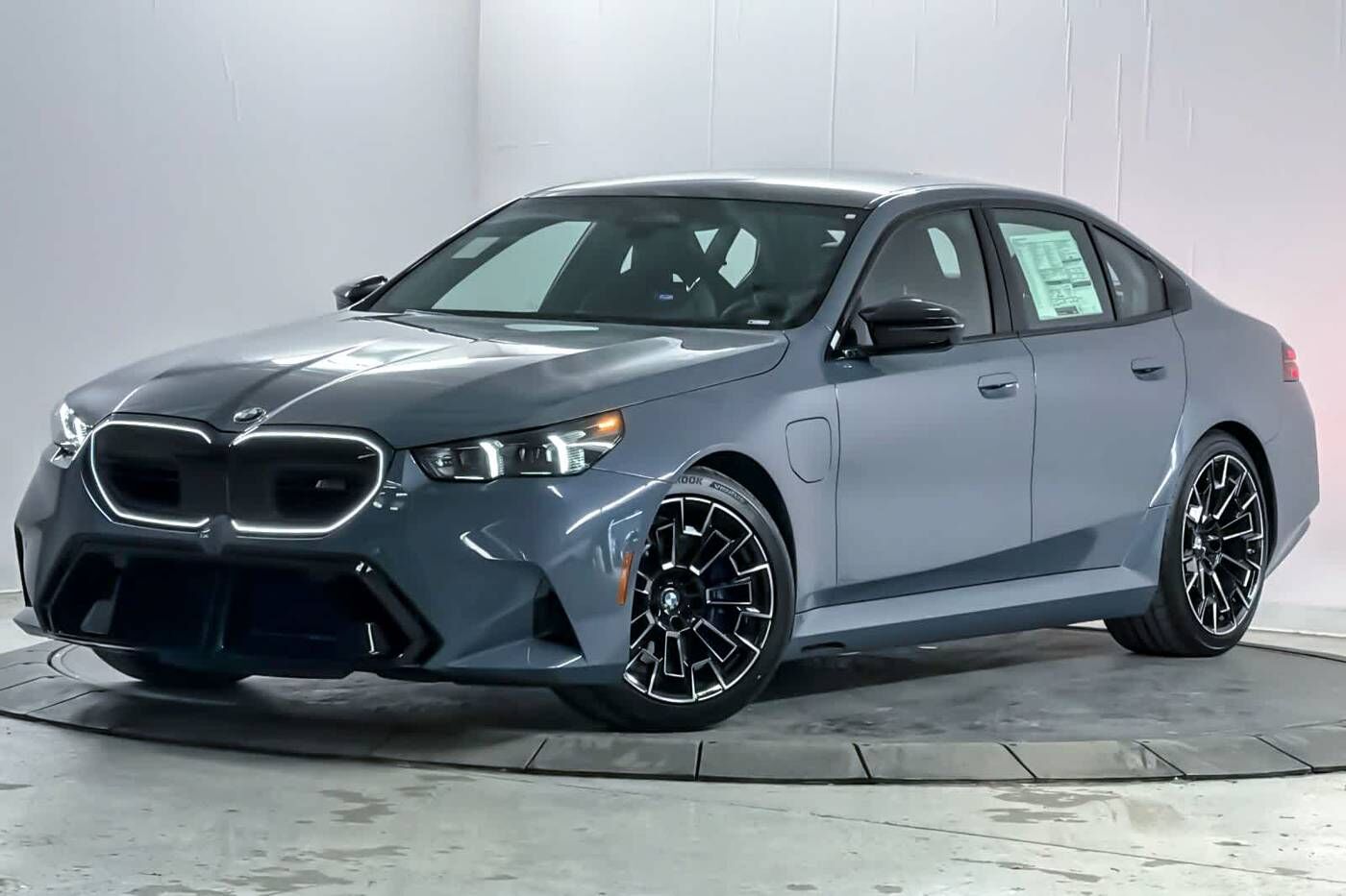 2026 BMW M5