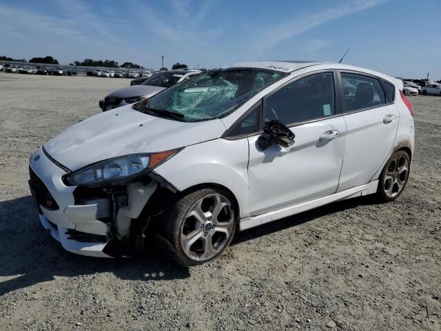 2014 FORD Fiesta