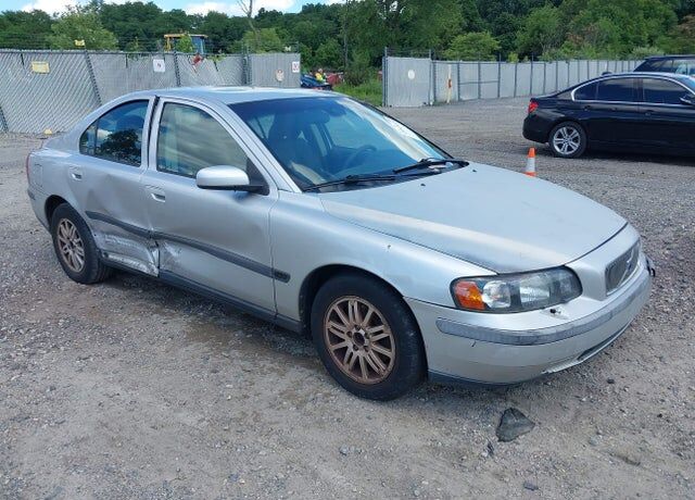 2004 VOLVO S60
