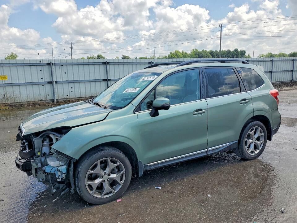2015 SUBARU Forester