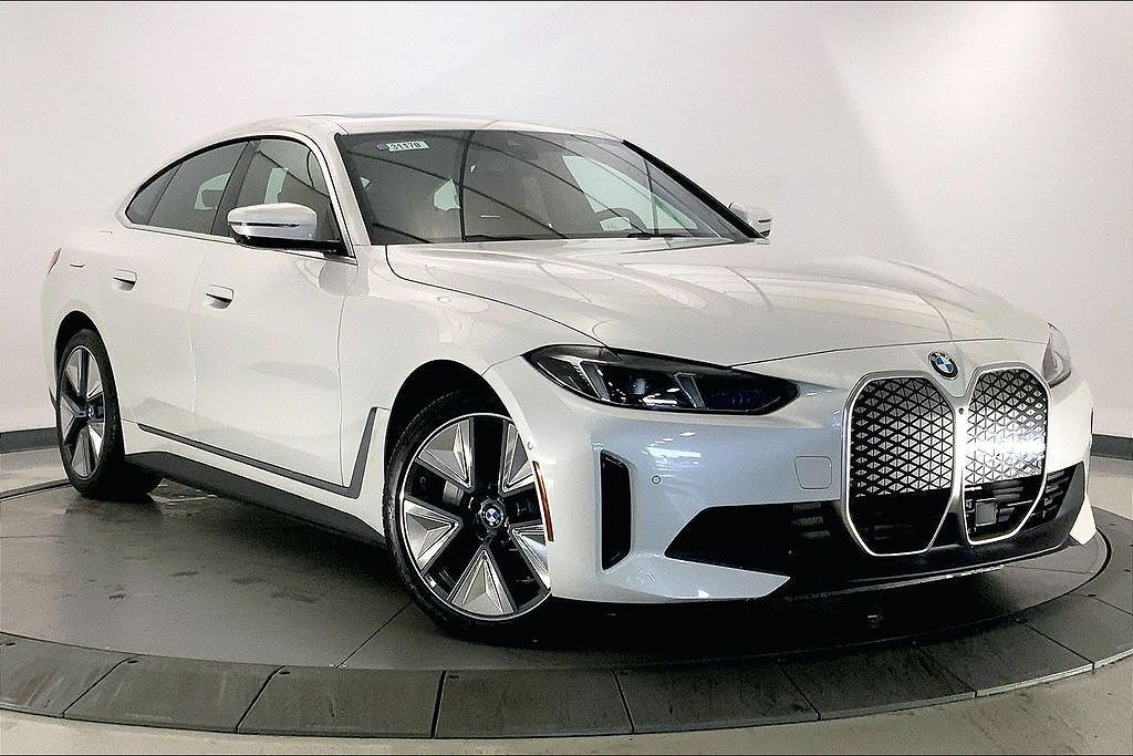 2026 BMW i4