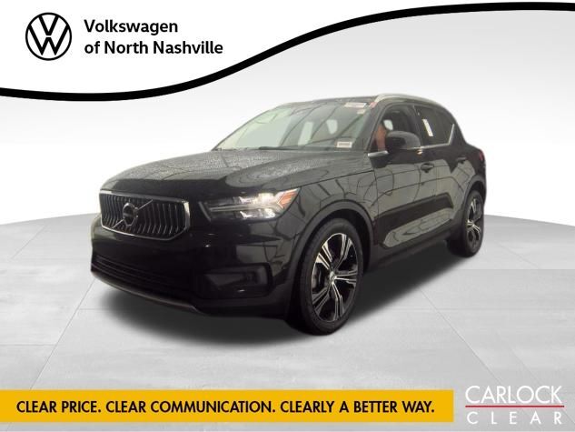 2019 VOLVO XC40