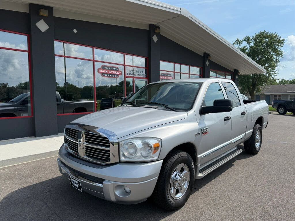 2008 DODGE Ram