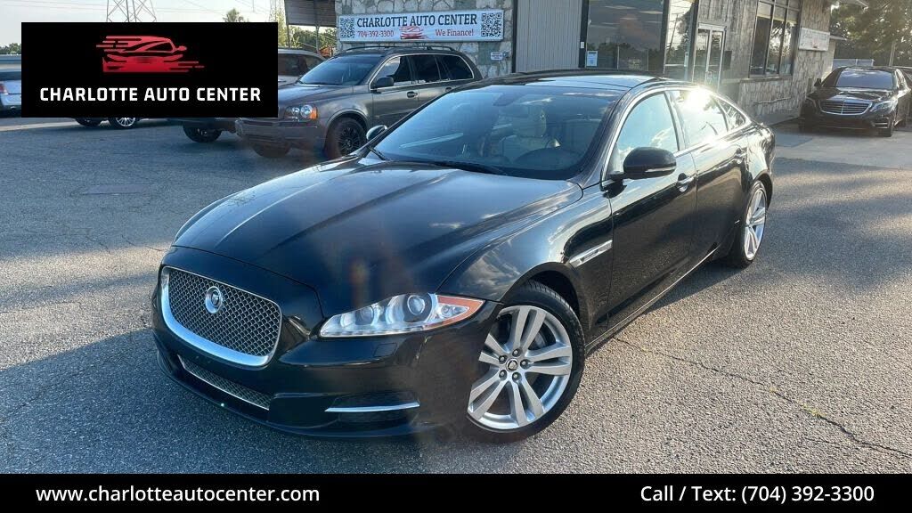 2012 JAGUAR XJ