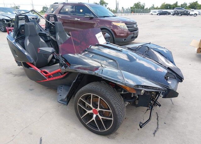 2016 SLINGSHOT Slingshot SL