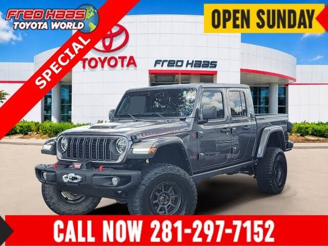 2024 JEEP Gladiator
